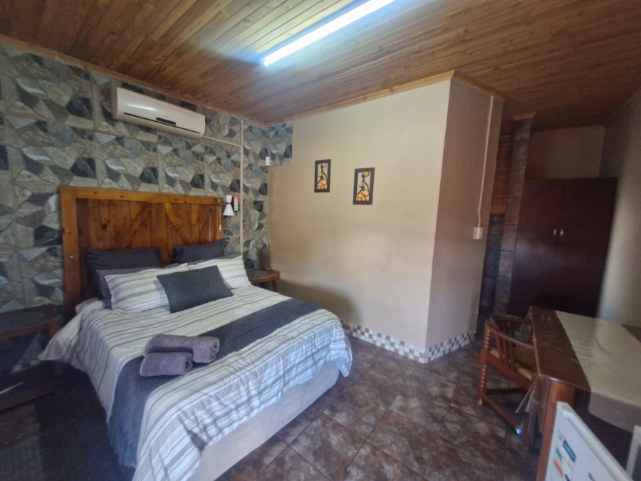 10 Bedroom Property for Sale in Kathu Northern Cape